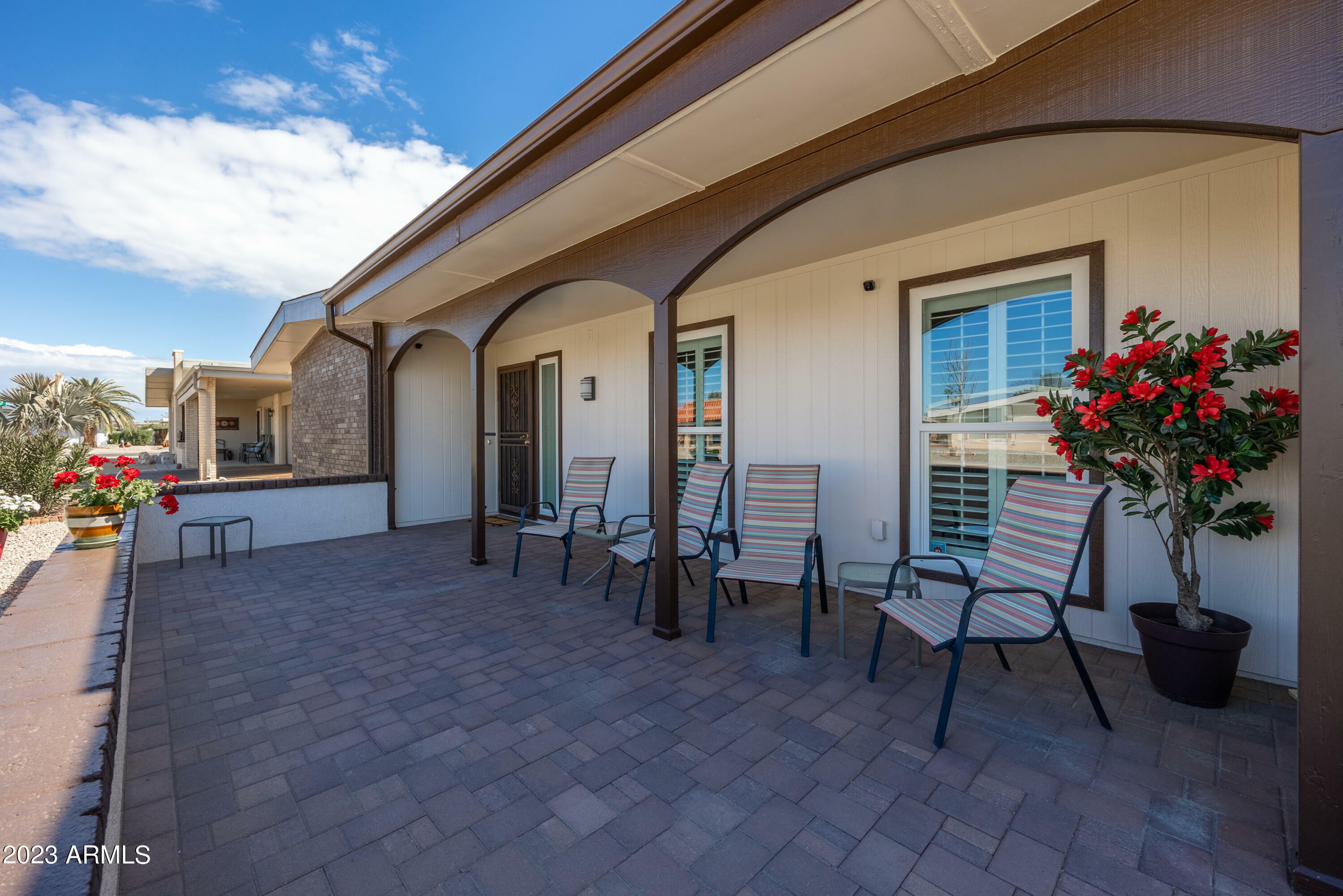 Property Photo: 10621 W Sequoia Drive AZ 85373