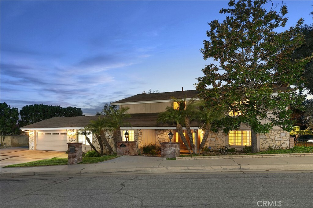 Property Photo:  8423 Portafino Place  CA 90603 