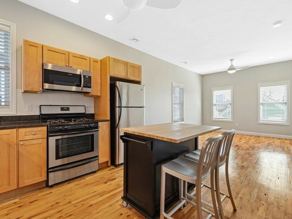 Property Photo:  43 Jefferson Street 3  MA 02141 