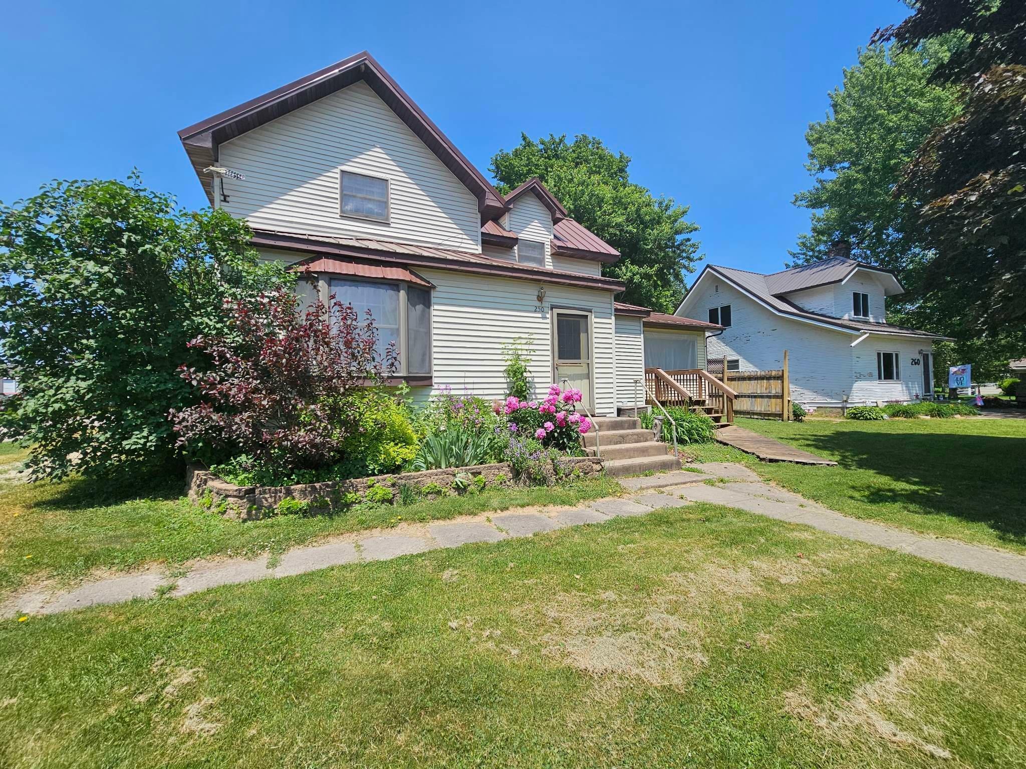 Property Photo:  250 E Main Street  MN 55979 