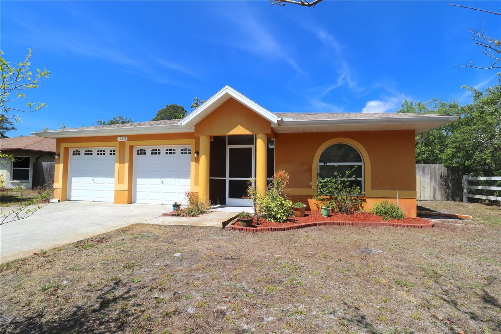 Property Photo:  12837 Valimar Road  FL 34654 