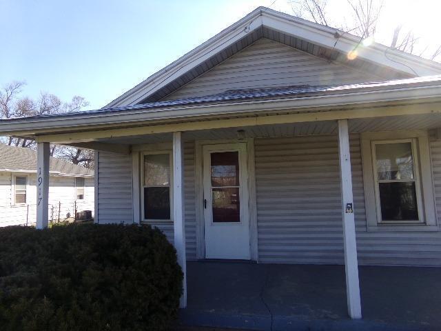 Property Photo:  1917 Highland St  OH 45044 