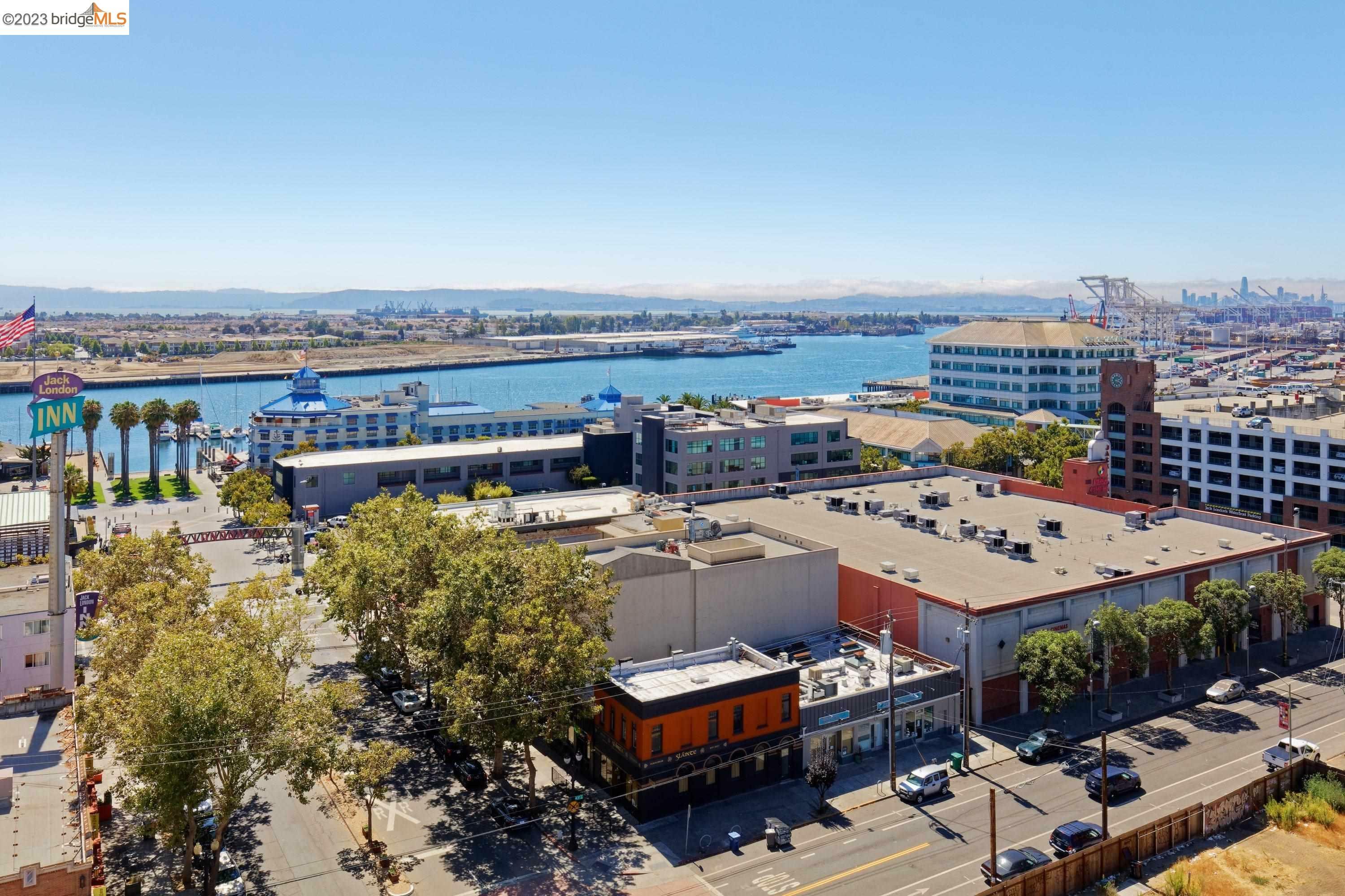 222 Broadway Penthouse 1503  Oakland CA 94607 photo