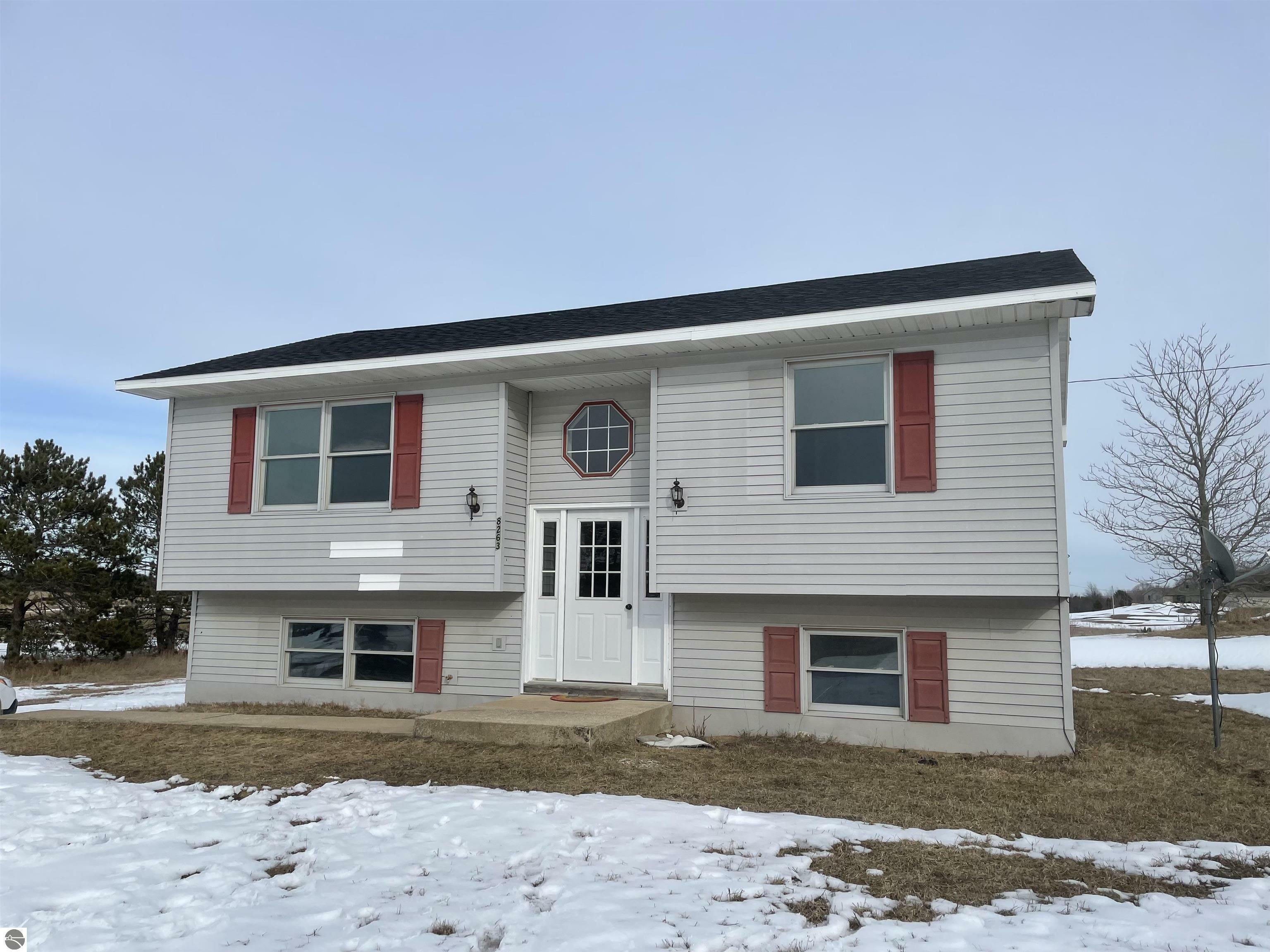 8263 Kingsley Road  Kingsley MI 49649 photo
