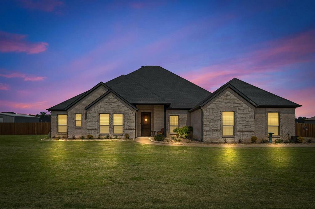 Property Photo:  6579 Oak Point Circle  TX 75189 