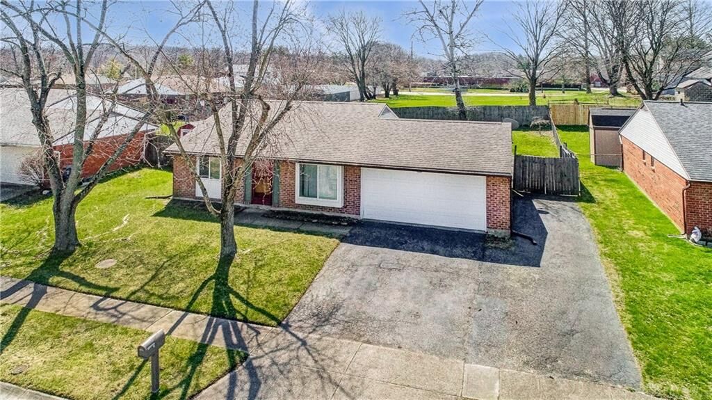 Property Photo: 4764 Kenilwood Avenue OH 45424
