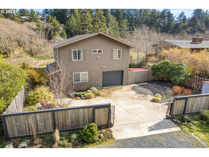 8189 Nehalem Rd  Manzanita OR 97130 photo