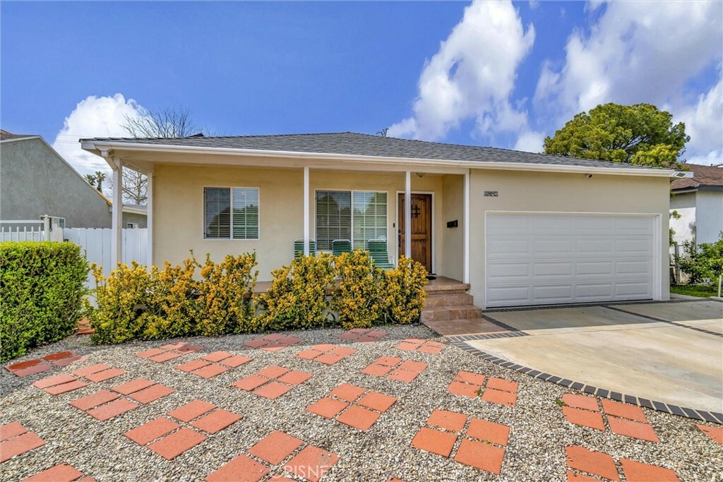 Property Photo: 8443 Tampa Avenue CA 91324