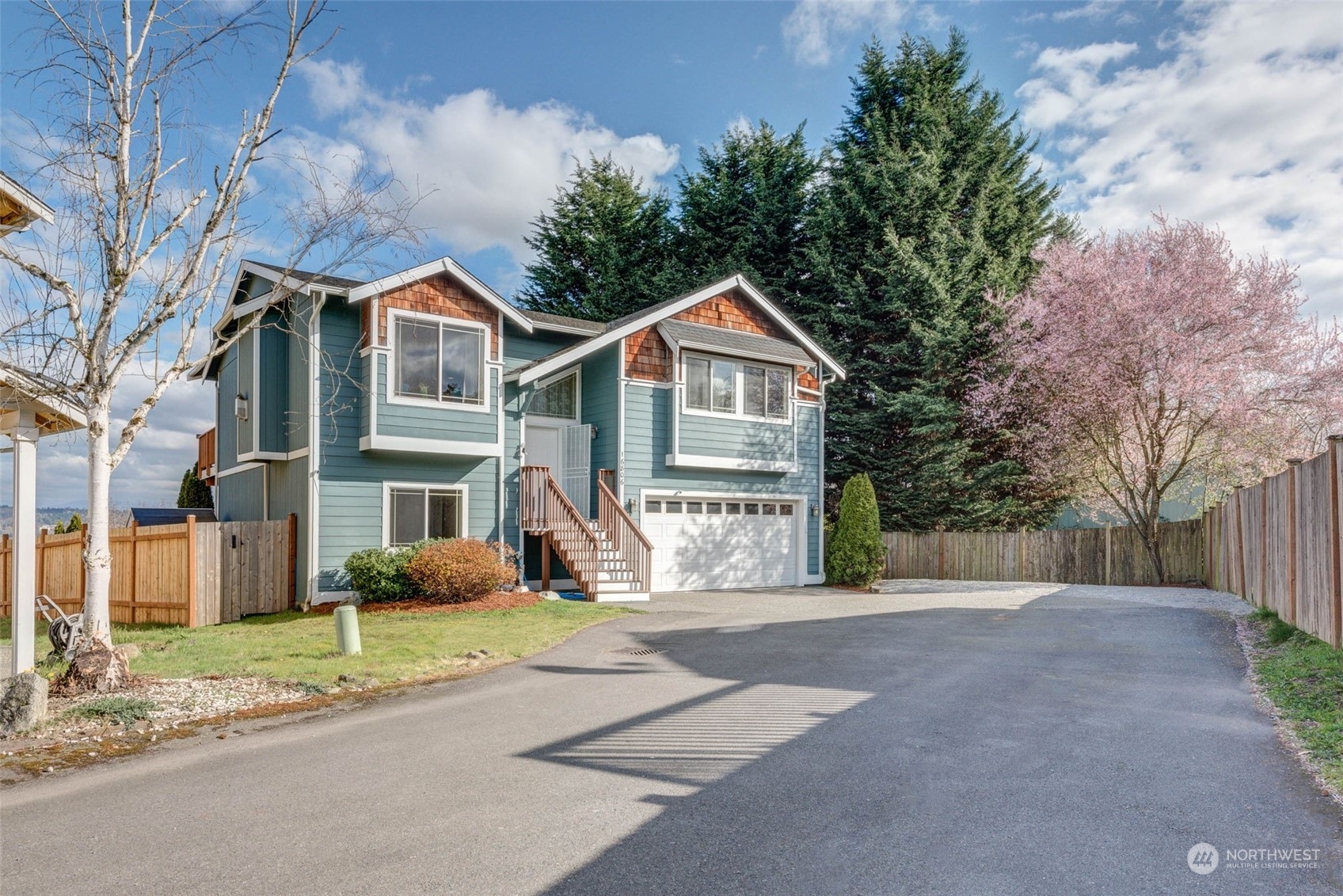 16806 53rd Avenue S  Tukwila WA 98188 photo