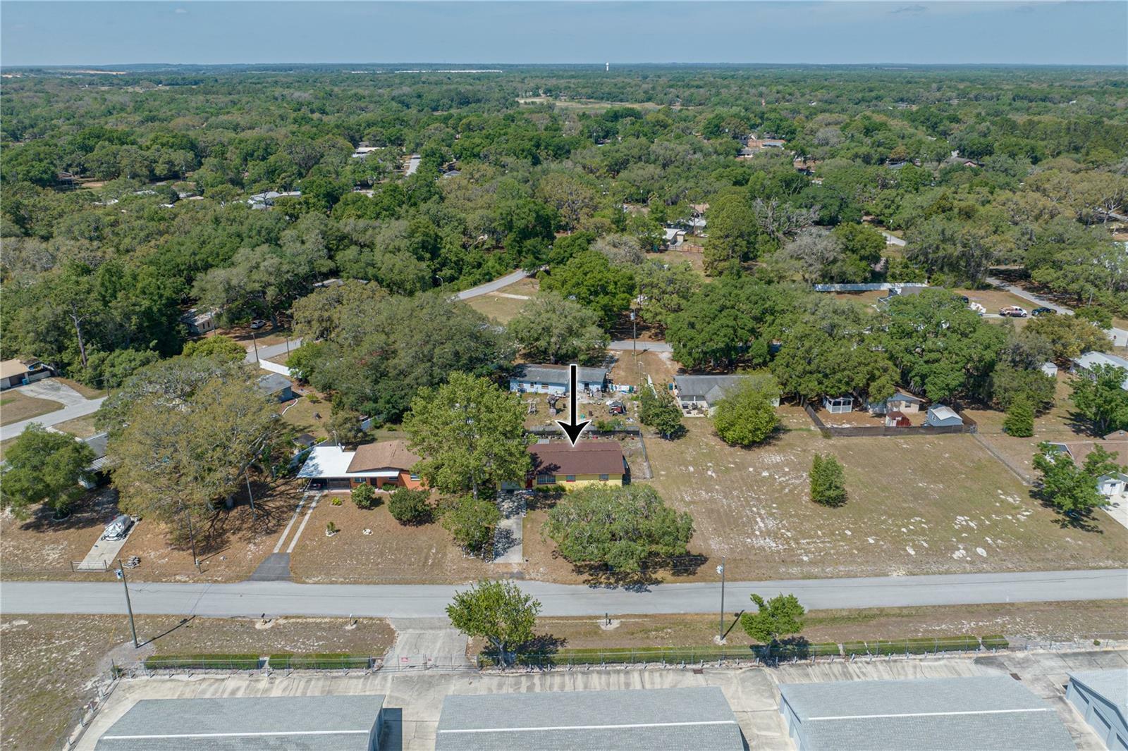 Property Photo:  4941 Bobwhite Court  FL 33523 