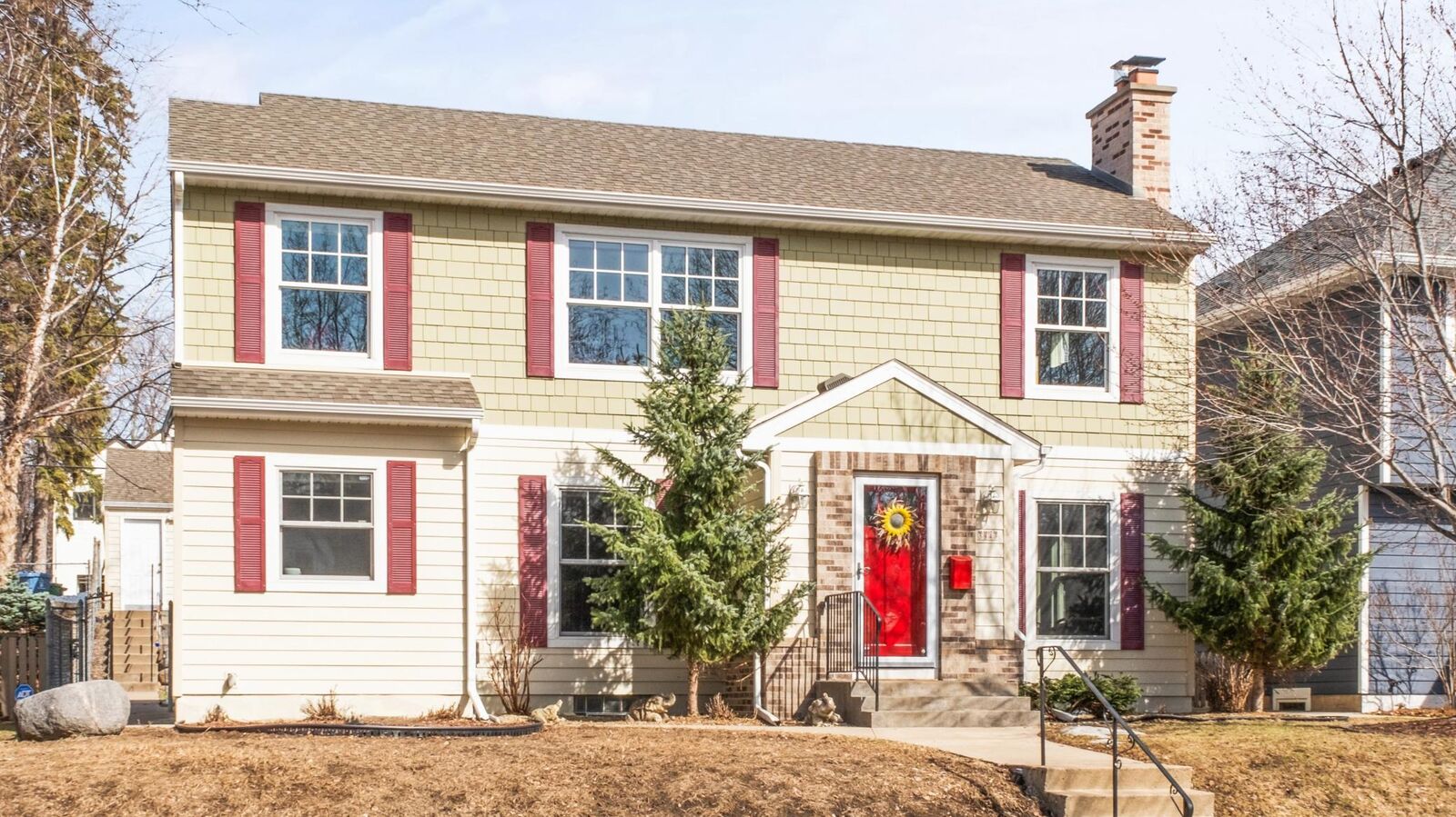 Property Photo: 3943 Chowen Avenue S MN 55410