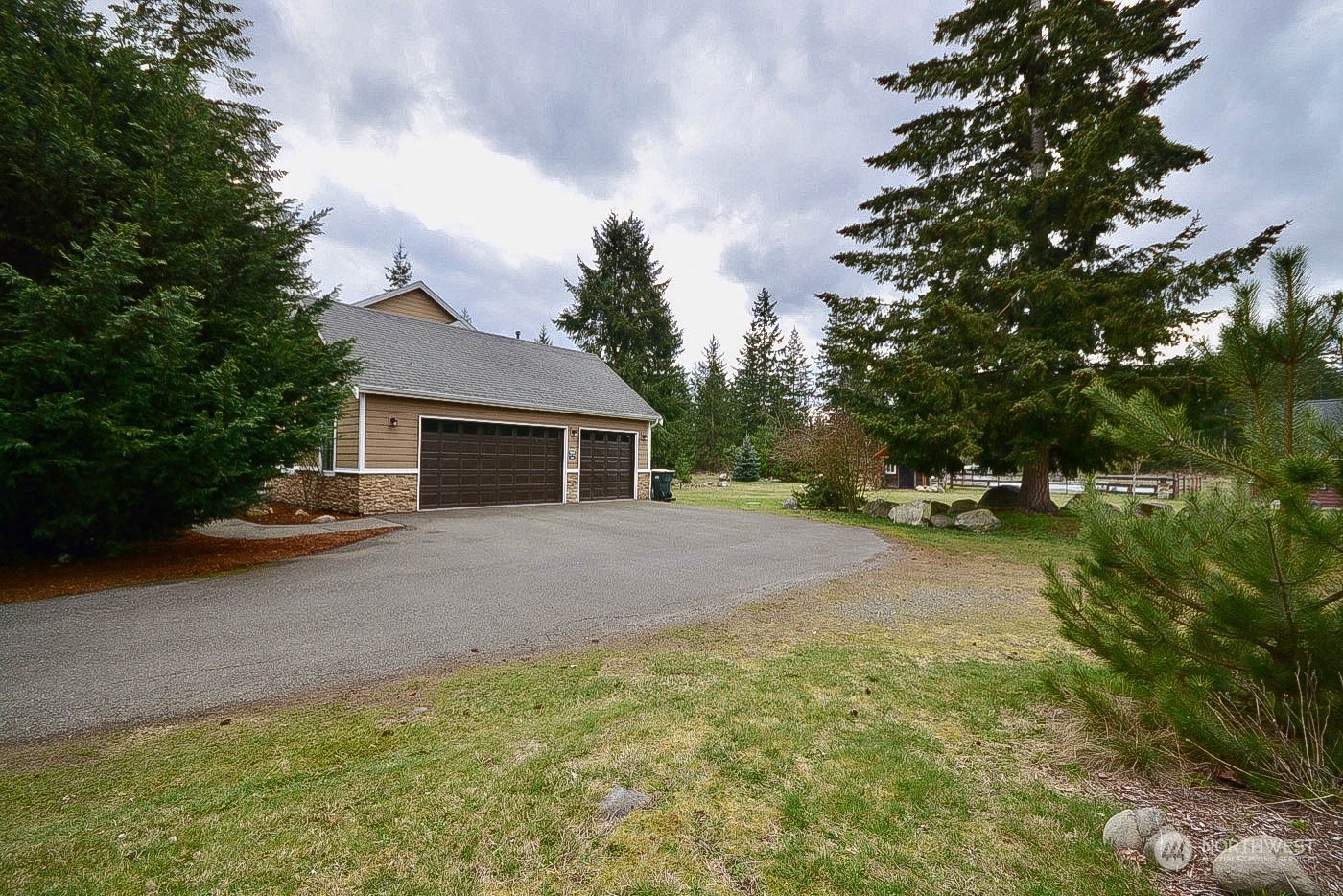 Property Photo:  15349 Chuckawa Lane SE  WA 98597 