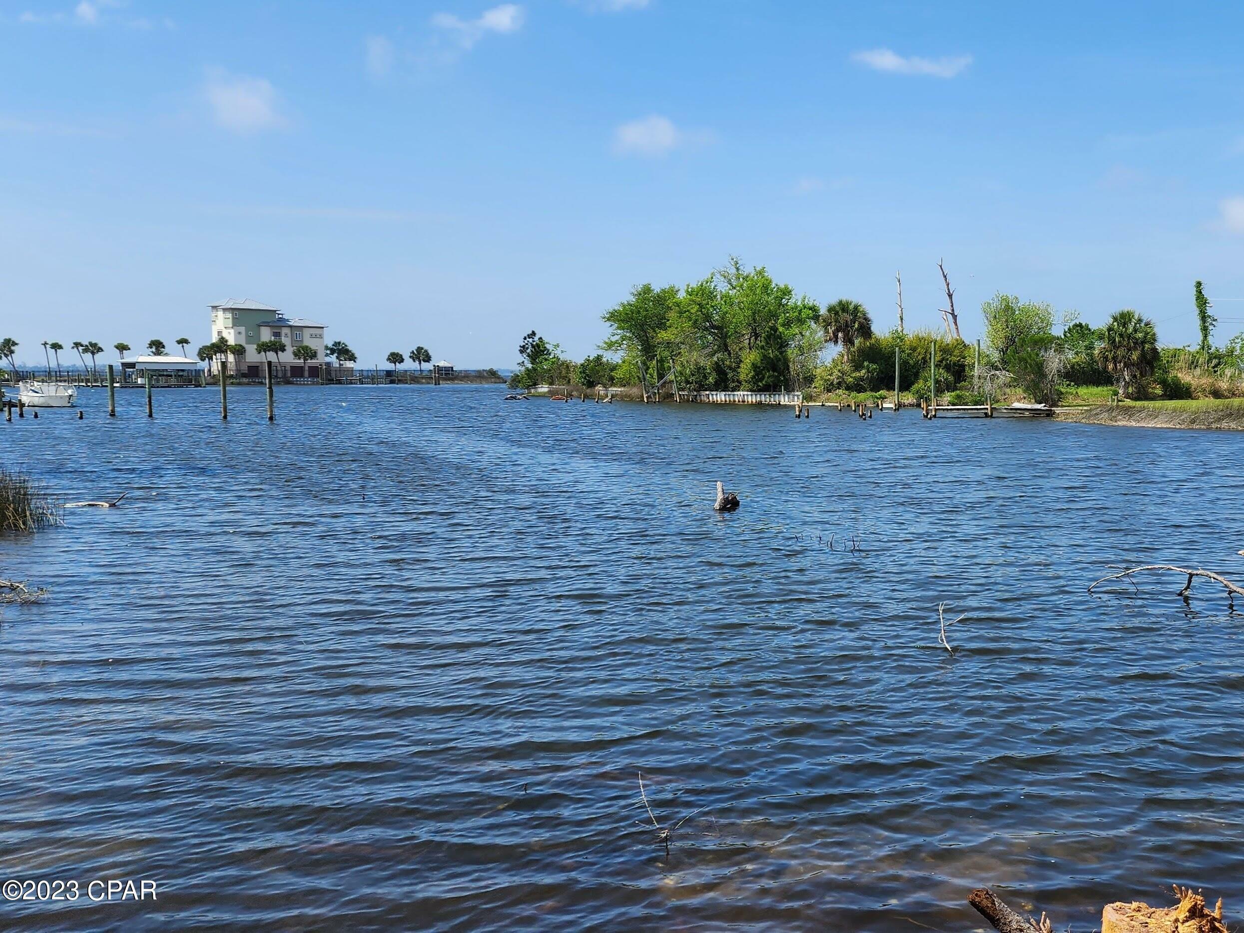 Property Photo: Lot 14 S Berthe Avenue FL 32404
