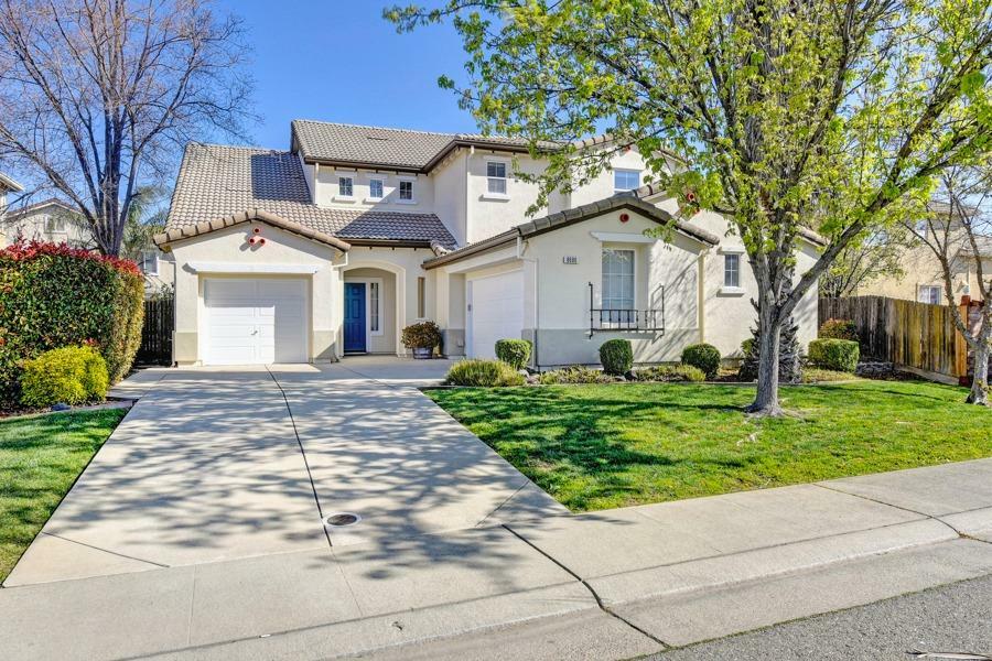 8686 Blue Maiden Way  Elk Grove CA 95624 photo