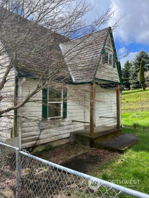 Property Photo: 2506 Sunrise Street WA 98626