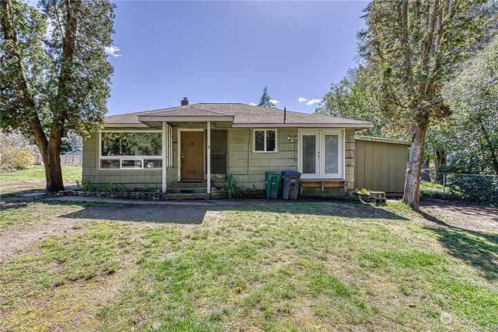 221 NW Nichols Avenue  Bremerton WA 98311 photo