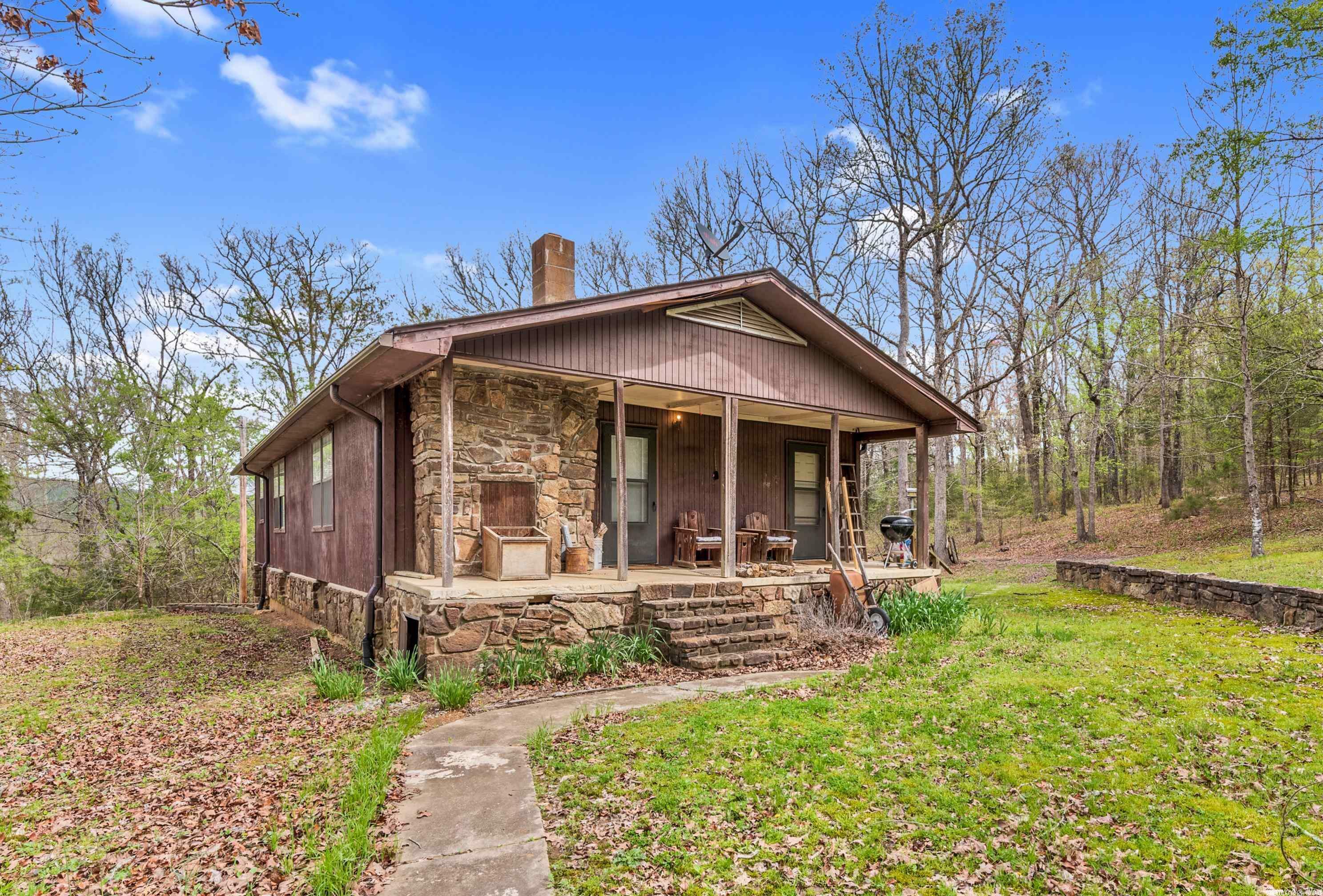 Property Photo: 9757 W Highway 95 AR 72031
