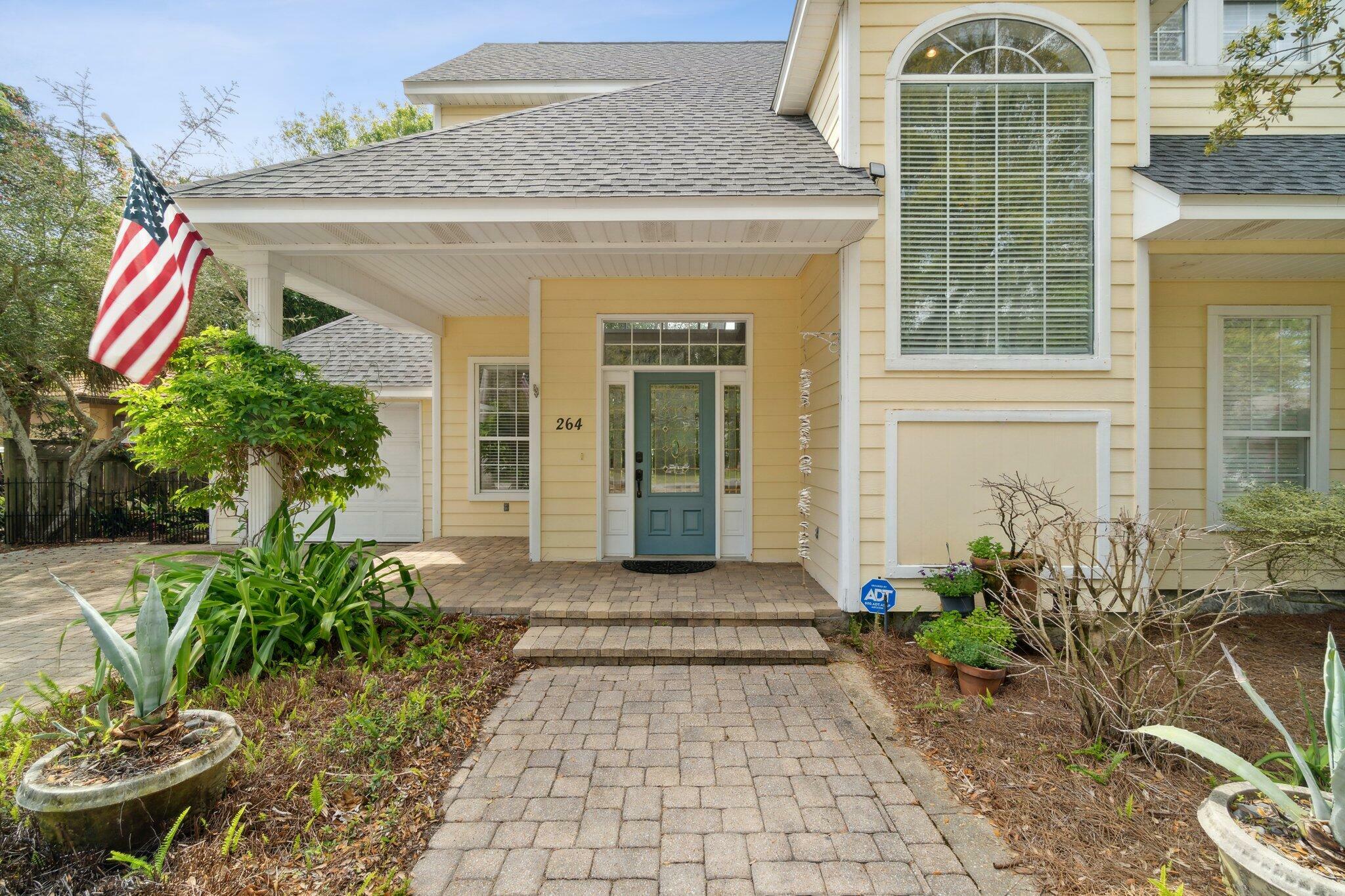 Property Photo:  264 Lakeview Beach Drive  FL 32550 