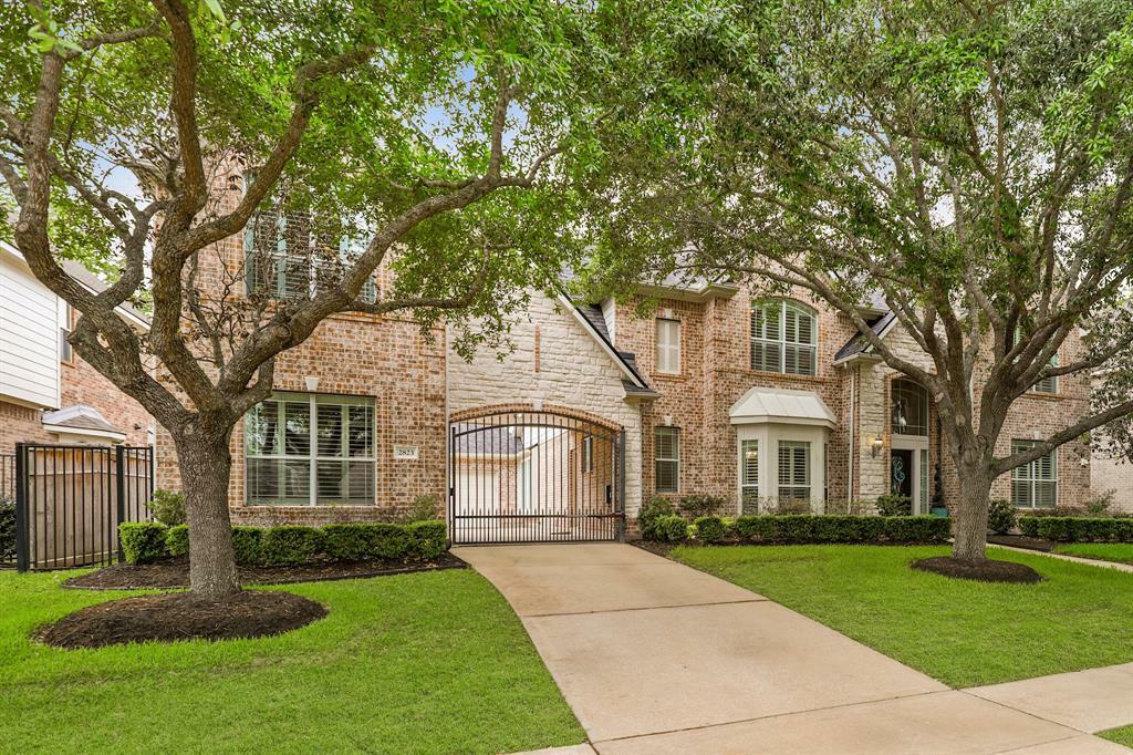 Property Photo:  2823 Waters Lake Lane  TX 77459 