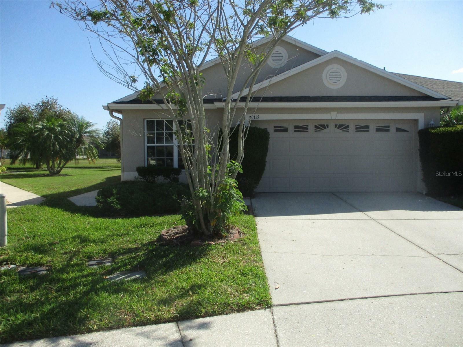 31315 Shaker Circle  Wesley Chapel FL 33543 photo