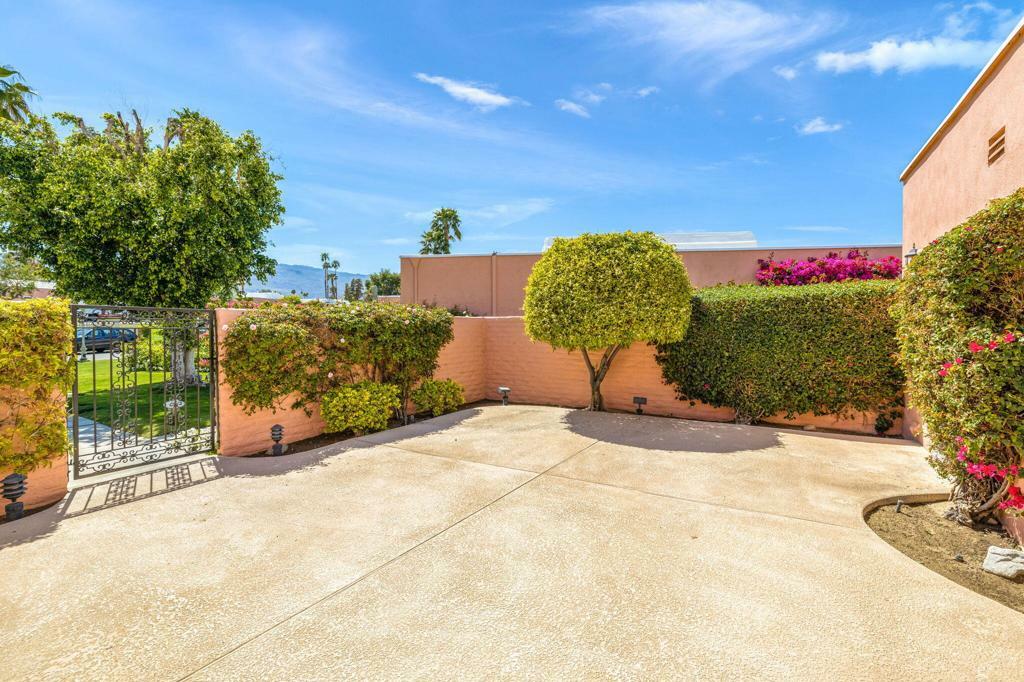 Property Photo: 47118 El Menara Circle CA 92260