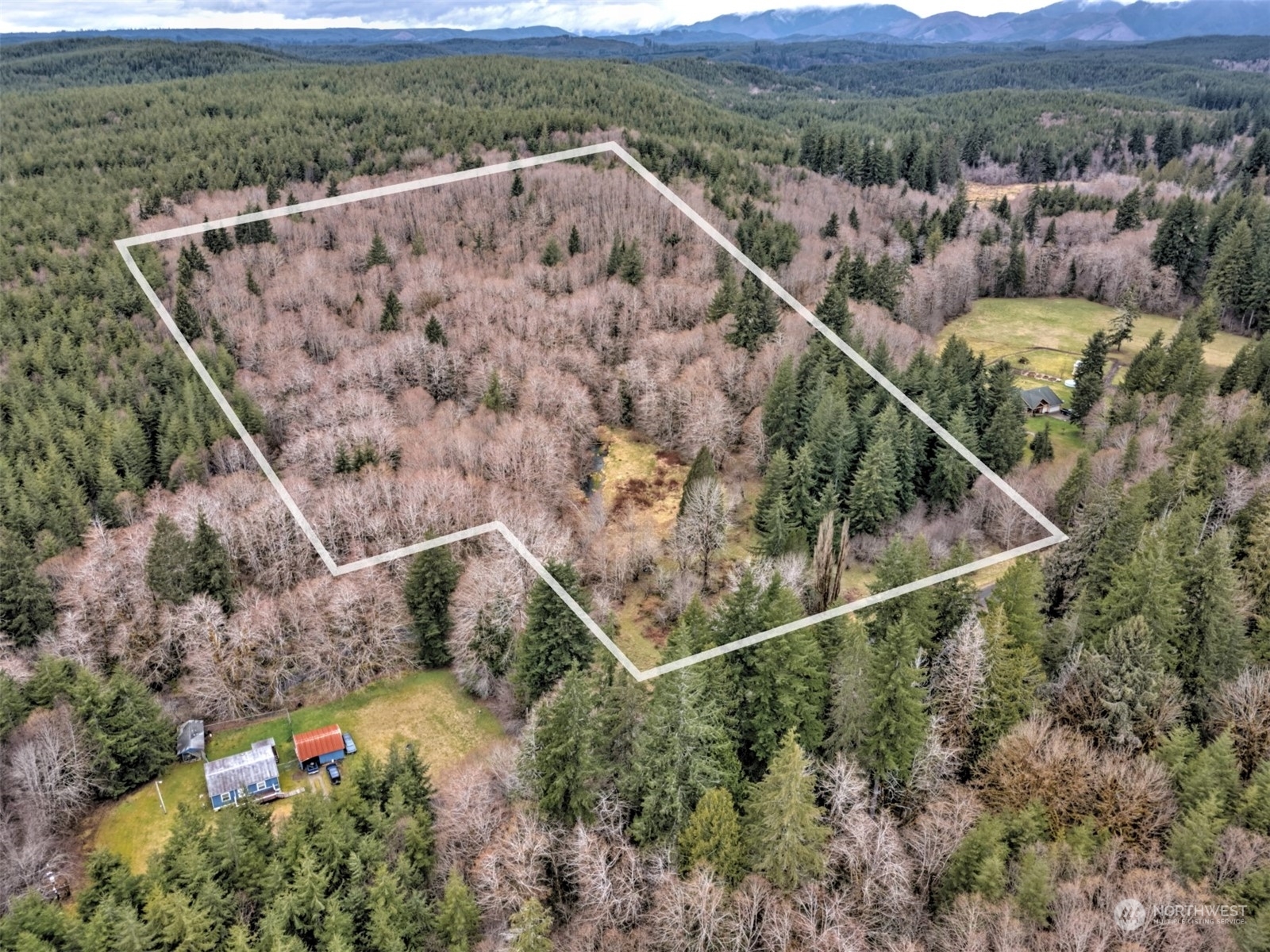 Property Photo: 1561 W Ford Road WA 98560