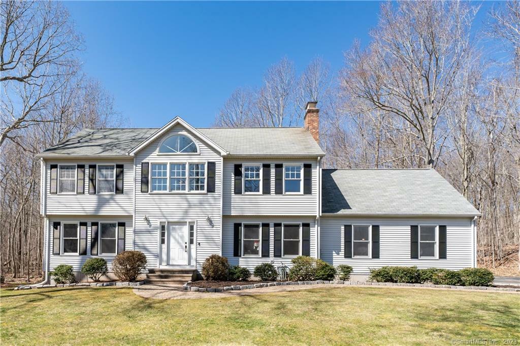 Property Photo: 7 Christina Court CT 06413