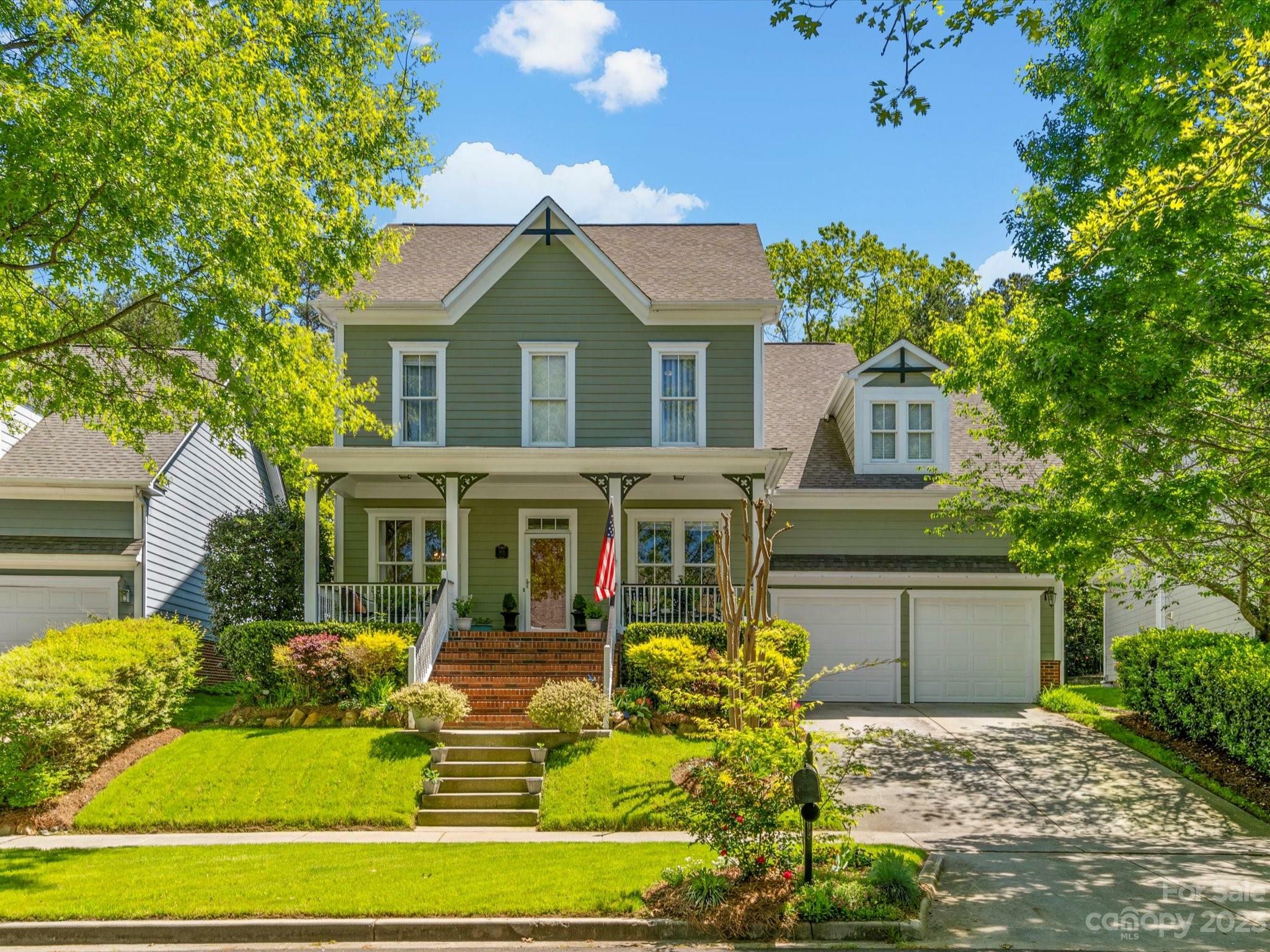 Property Photo:  905 Stratford Run Drive  SC 29708 