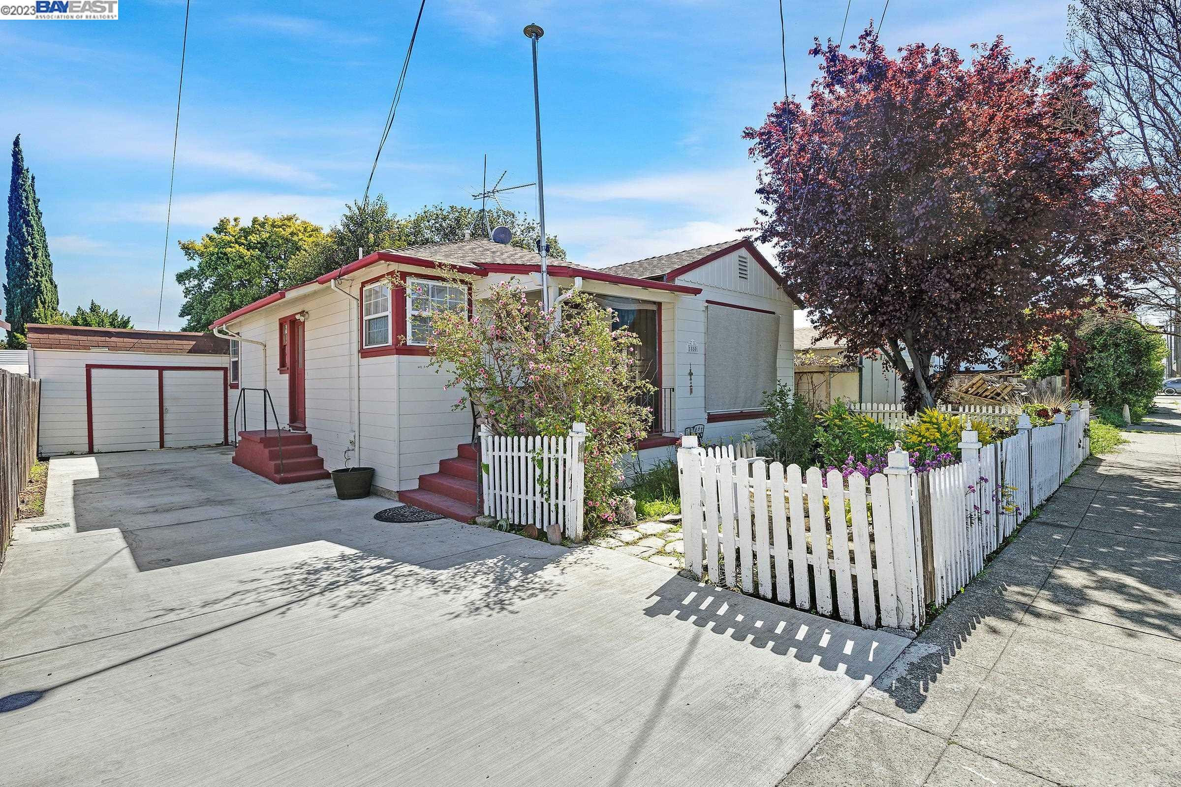 Property Photo:  1850 Clarke St  CA 94577 