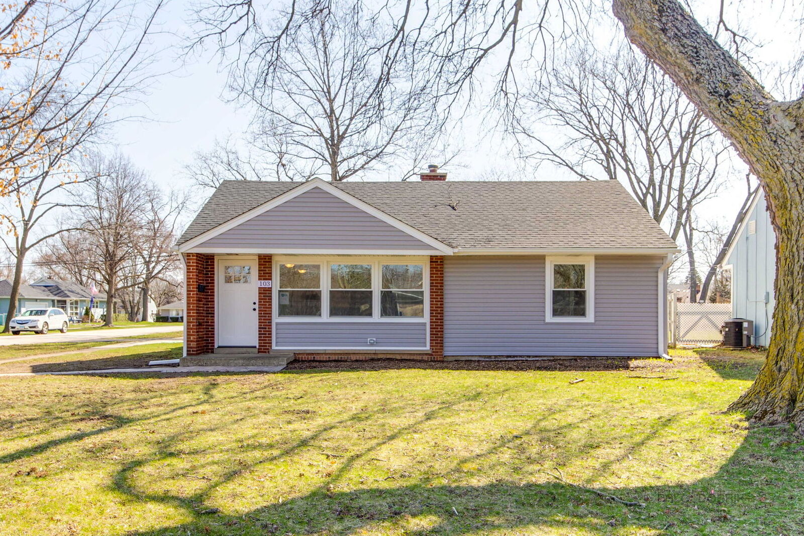 Property Photo: 103 S Quentin Road IL 60067