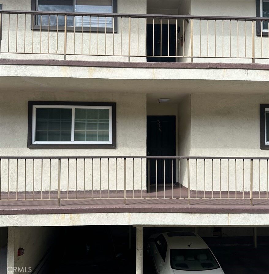 Property Photo:  1935 Alpha Road 319  CA 91208 