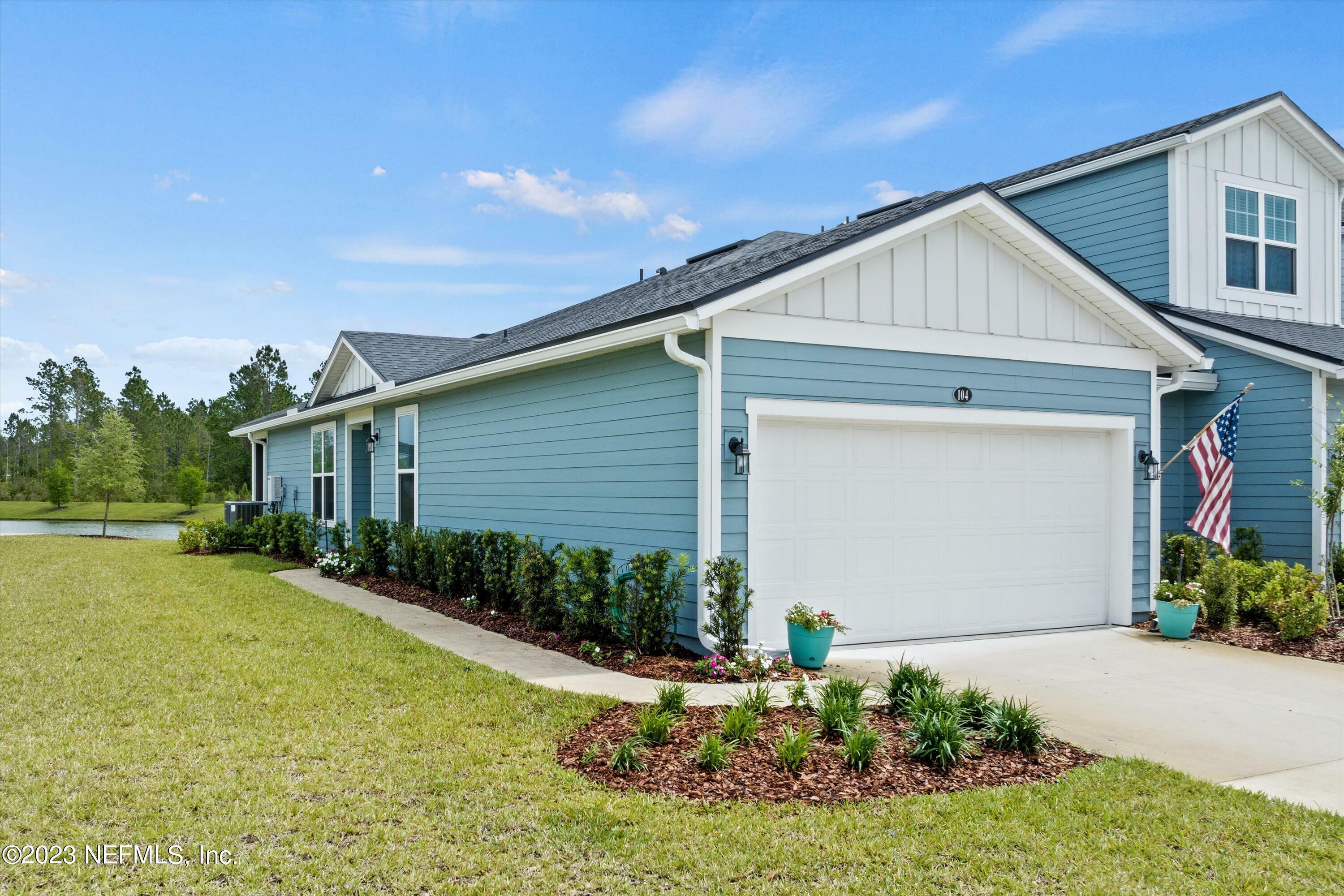 Property Photo:  104 Tamar Court  FL 32095 