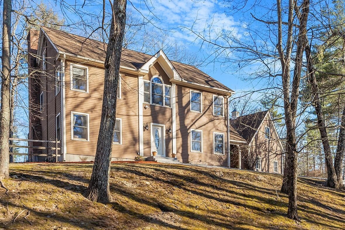 Property Photo: 273 Silver Lake Road NH 03049