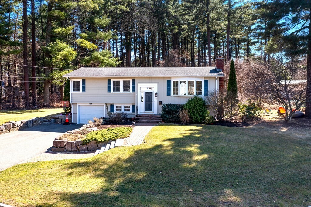 Property Photo:  16 Lancaster Dr  MA 01701 