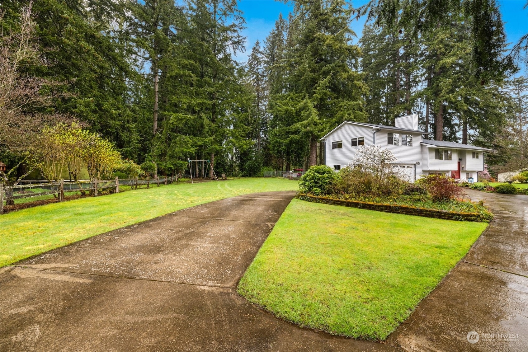 Property Photo:  13626 SE 299th Street  WA 98092 
