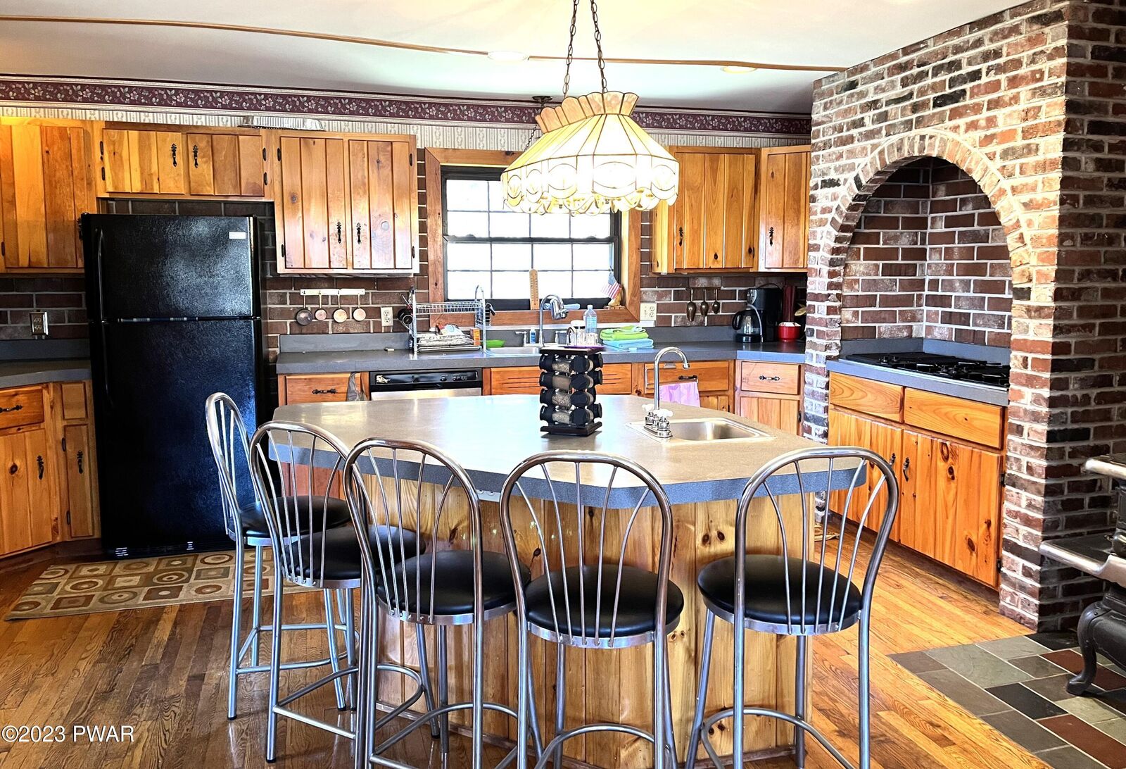 Property Photo:  1375 Lake Ariel Highway  PA 18436 