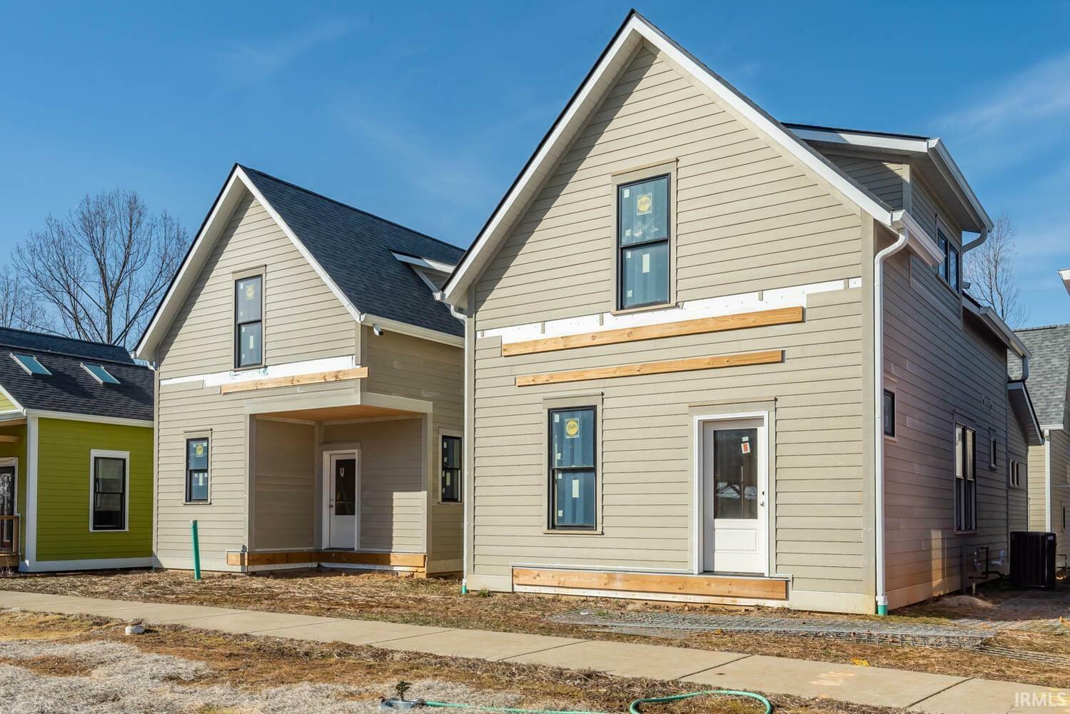 Property Photo: 1266 E Short Street IN 47401