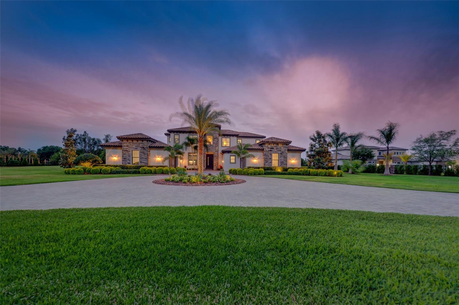 Property Photo: 17302 Ballmont Park Drive FL 33556