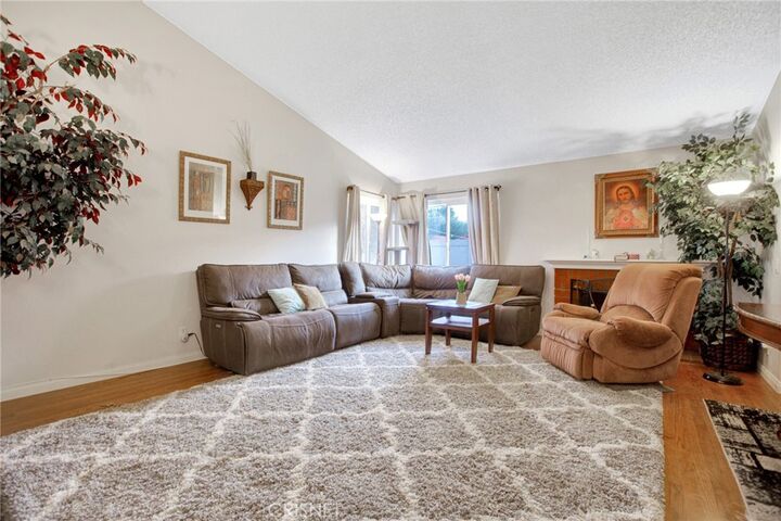 Property Photo: 19928 Avenue Of The Oaks CA 91321