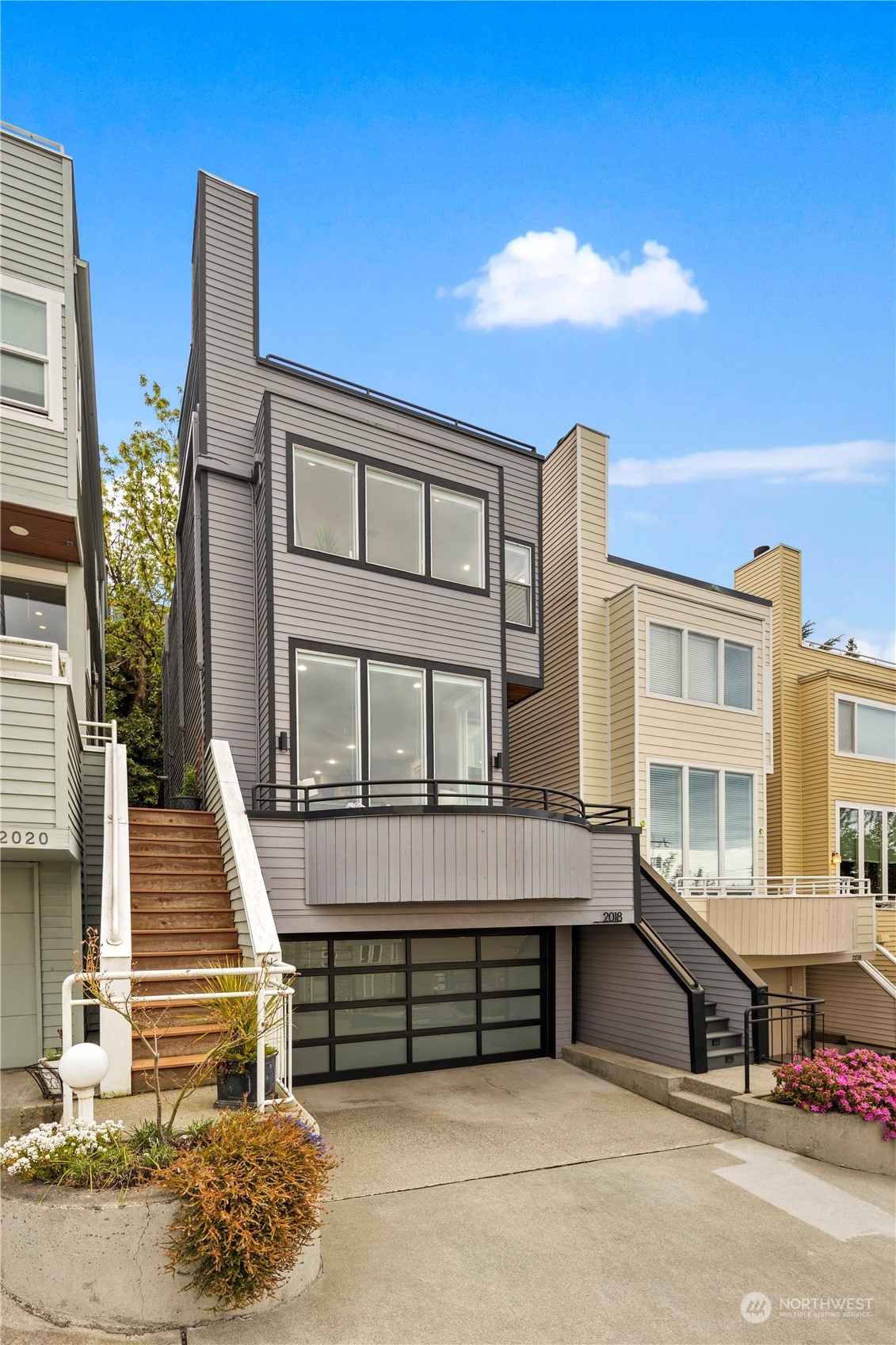 Property Photo: 2018 12th Avenue W WA 98119