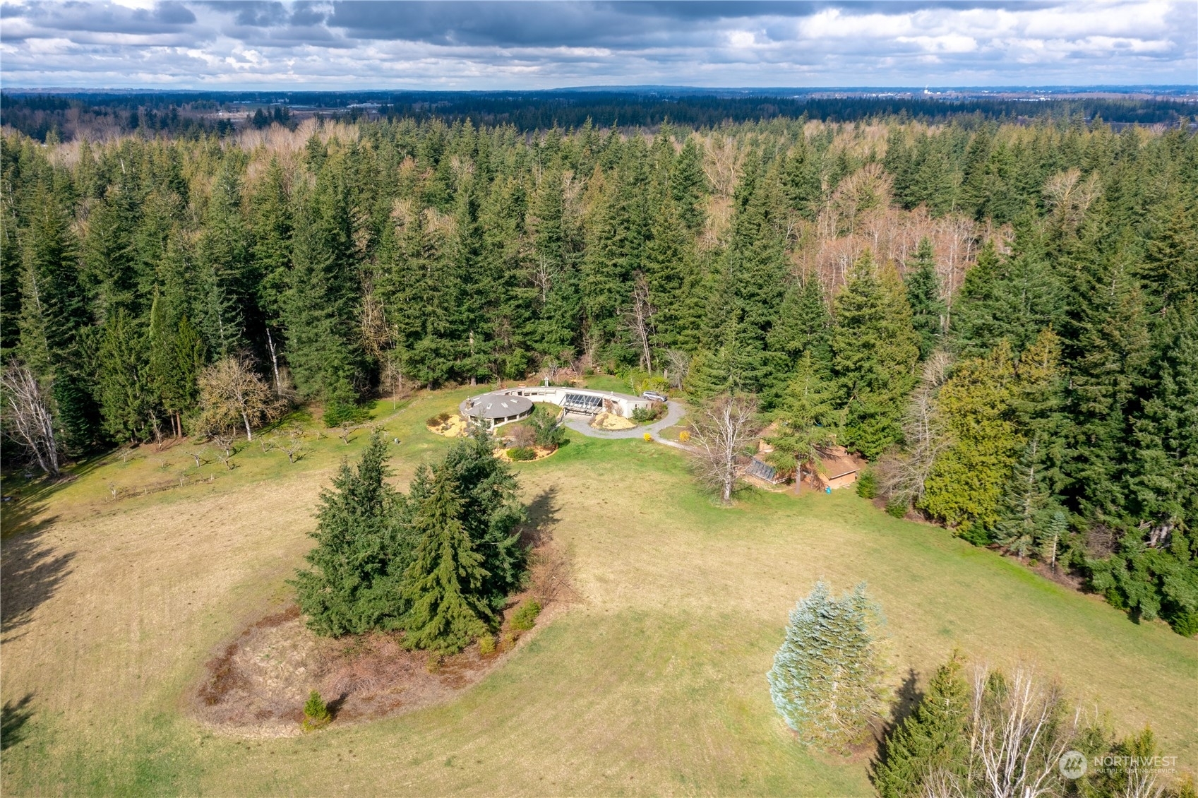 Property Photo:  2351 E Pole Road  WA 98247 