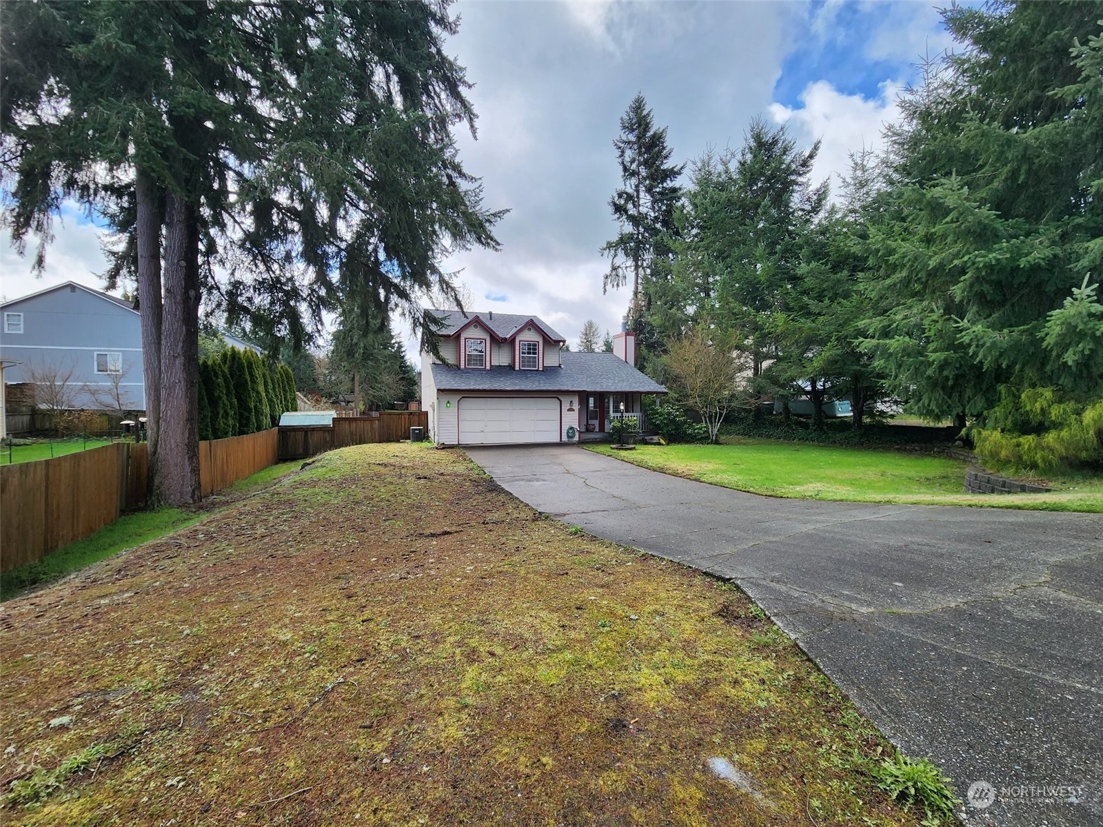 Property Photo:  20710 117th Street E  WA 98391 