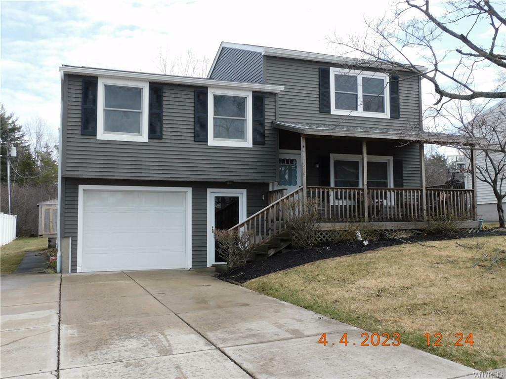 Property Photo: 4195 Sheva Lane NY 14075