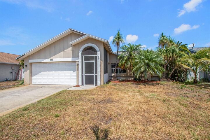 Property Photo:  8059 Somerset Drive  FL 33773 