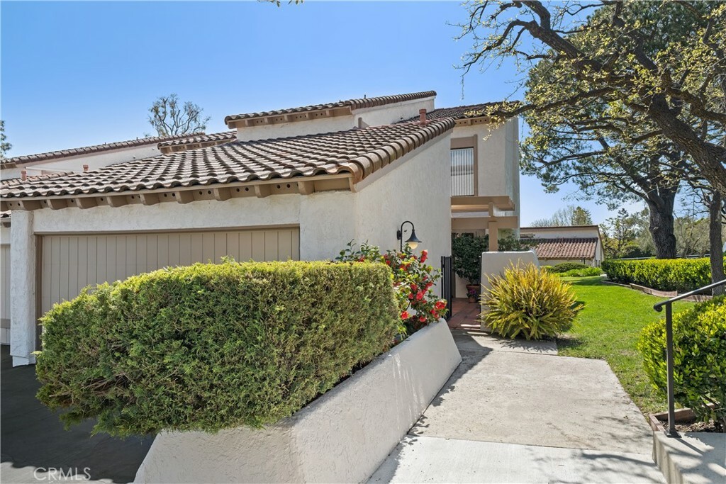 Property Photo:  39 Seaview Drive S  CA 90274 