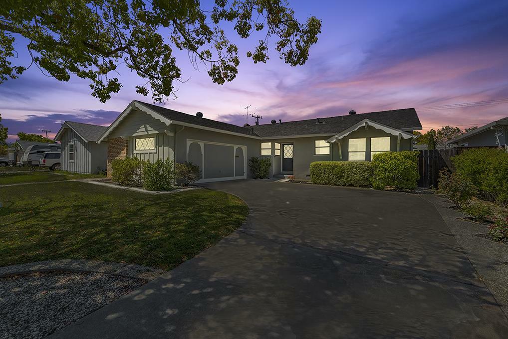 Property Photo:  1375 Oslo Lane  CA 95118 