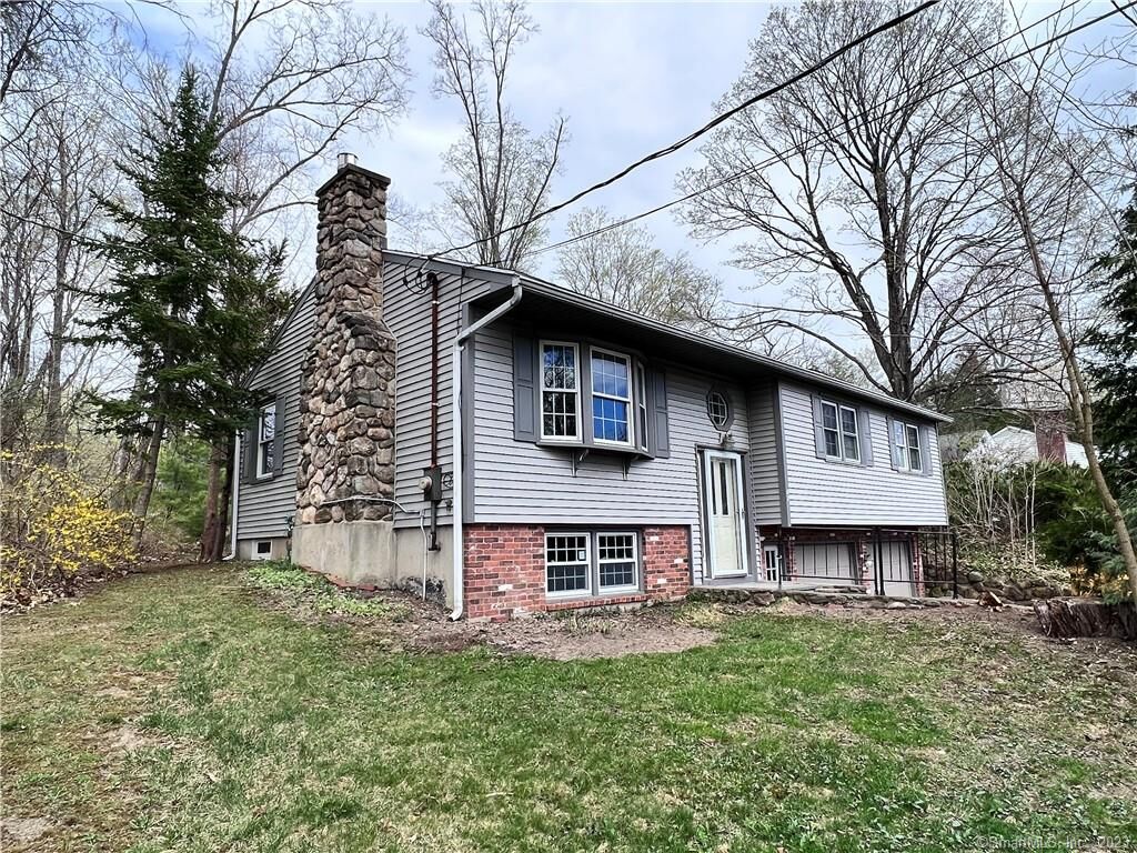 Property Photo:  87 Lexington Avenue  CT 06790 