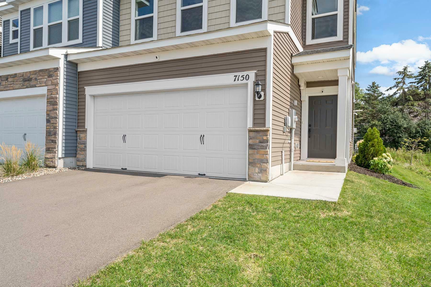 Property Photo: 7150 Walnut Grove Lane N MN 55311