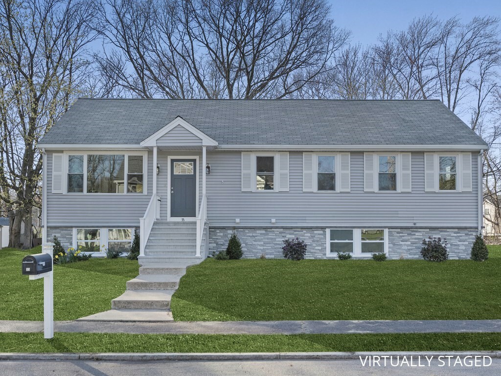Property Photo: 33 Line Rd MA 01867
