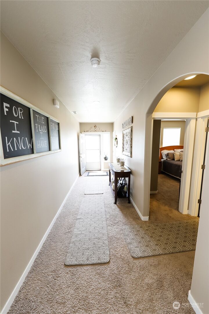 Property Photo:  625 S Lakeland Drive  WA 98837 